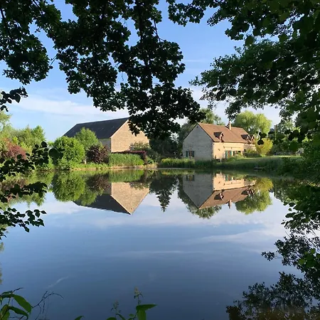 La Basse Cour - Et Table D'hotes Ancinnes